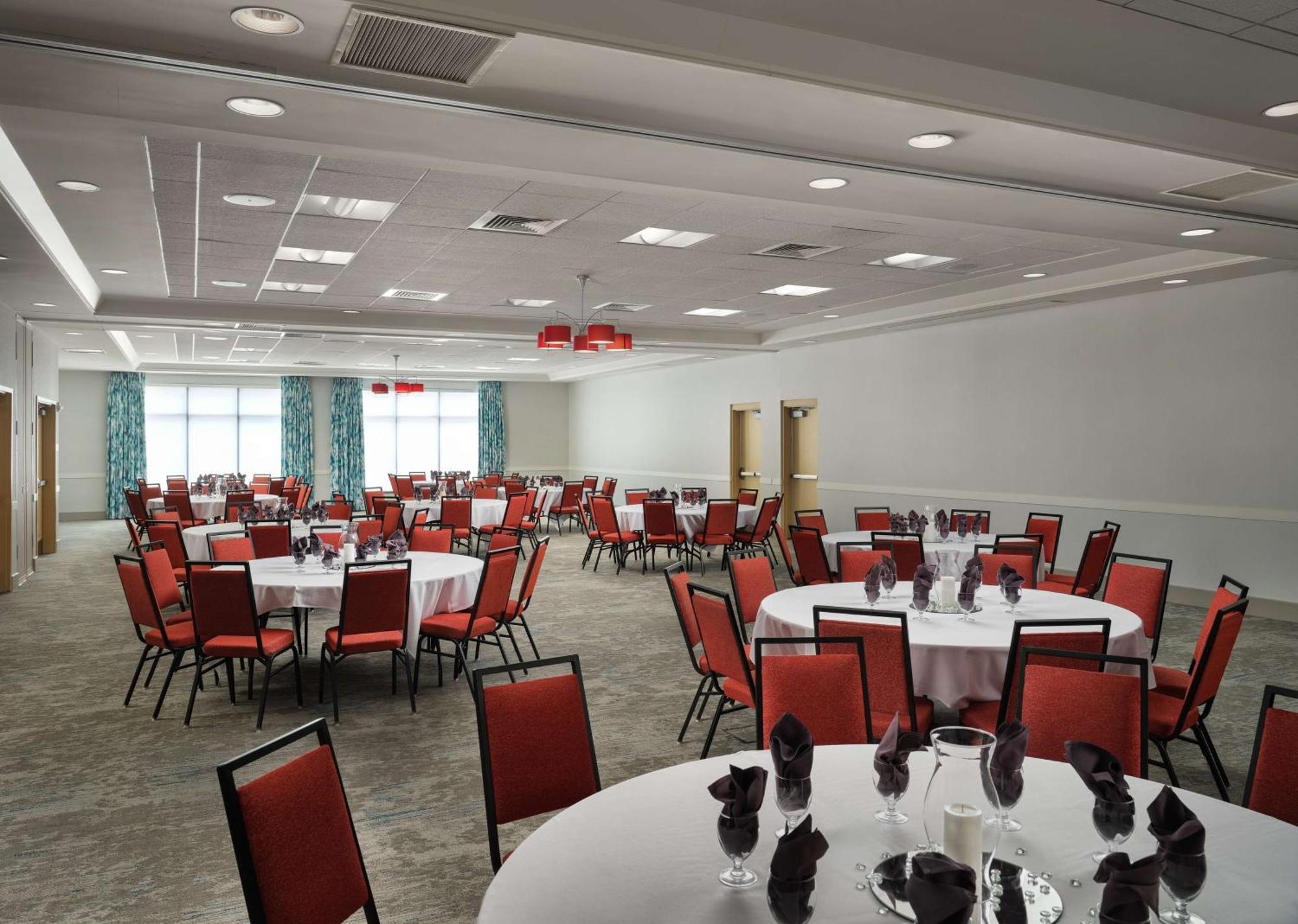 Hilton Garden Inn Ann Arbor Exterior photo